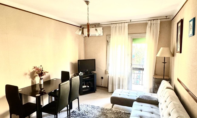 Sant Adria de Besos Appartement | Cozy apartment near of the sea
