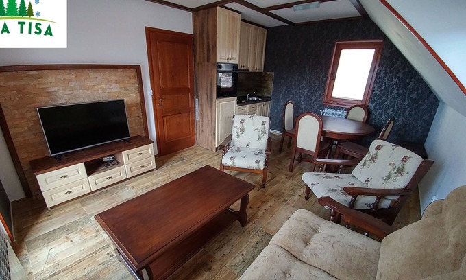 Kopaonik Appartement | Cozy apartment on a separate floor in a mountain house.