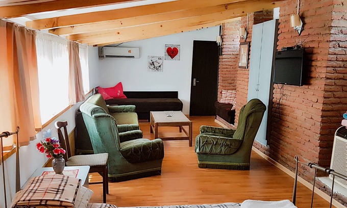 Chugureti Appartement | Appartement confortable et lumineux à Tbilissi, Best Location Guesthouse