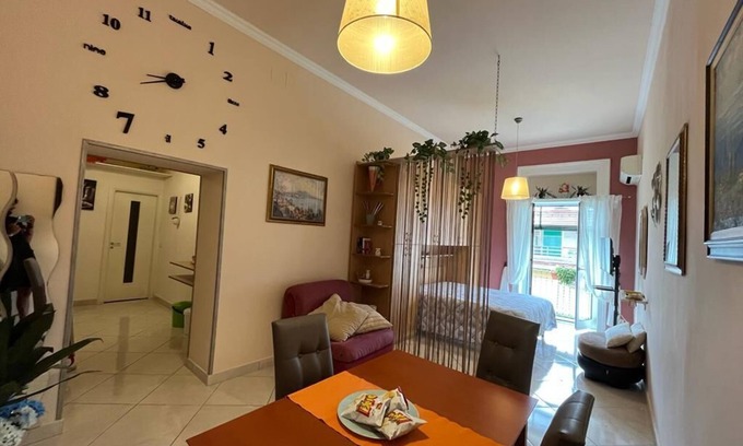 Vasto Appartement | Cozy apartment within walking distance of Piazza Garibaldi central station