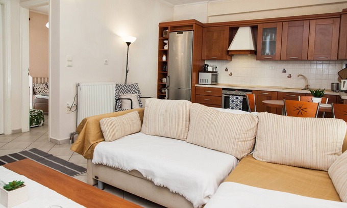 Peristeri Appartement | Cozy apt in Peristeri near Metro station