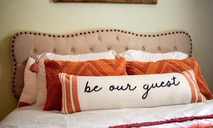Staunton Maison | Cozy Boho Chic Cottage in the Shenandoah Valley