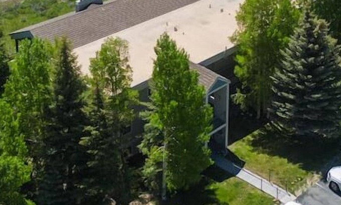 Dillon Copropriété | Cozy Boho Retreat w/ Views of Mountain + Lake