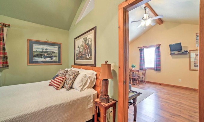 Table Rock Maison | Cozy Branson Cabin Near Table Rock Lake!