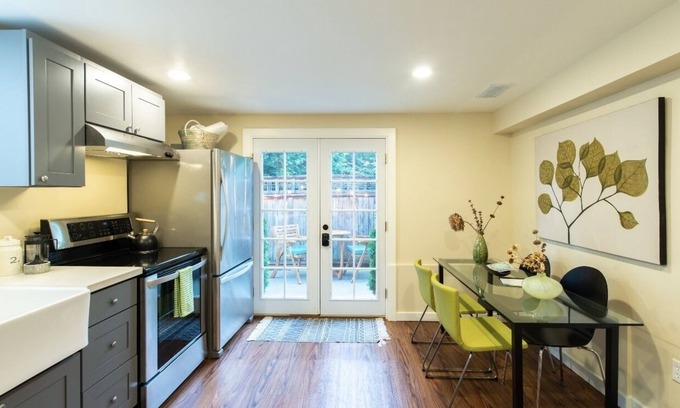 Mount Baker Appartement | Cozy Bungalow in Beautiful Neighborhood