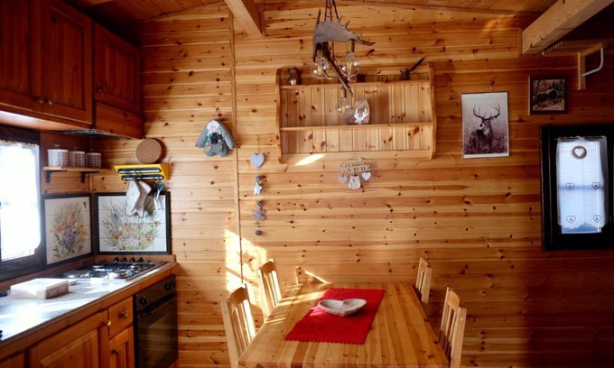 Borgata Sestriere Chalet De Ski | Cozy Bungalow