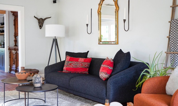Clearwater Maison | Cozy Bungalow on a Permaculture Homestead