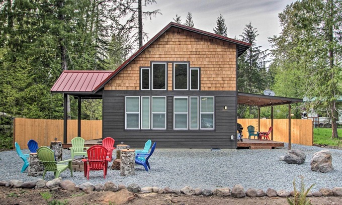 Paradise Estates Cabine | Cozy Cabin - 5 Miles to Mt Rainier National Park!