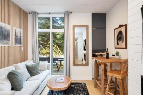 Blackcomb Appartement | Cozy Cabin Vibes at Glacier Lodge