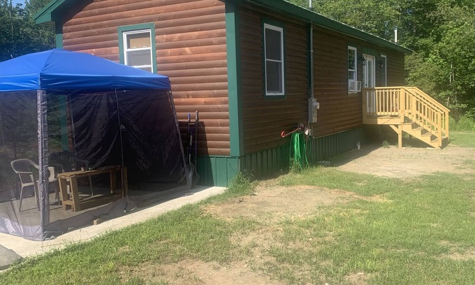 Abbot Cabine | Cozy cabin with direct atv/snowmobile trail access