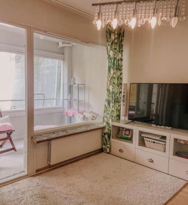 Punavuori Appartement | Cozy Central Up to 5 people