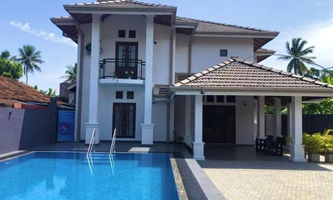 Negombo Maison | Cozy central villa within walking distance of major attractions