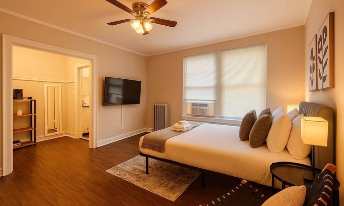 Hyde Park Appartement | Cozy Charm Studio Apt in Chicago