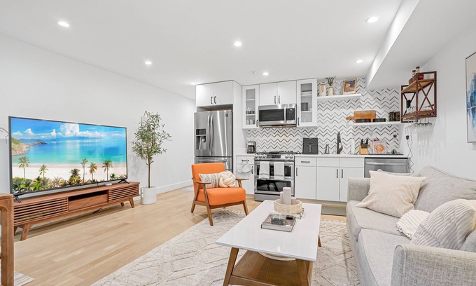 Dupont Circle Appartement | Cozy & Charming 2-Bedroom Apartment in the Heart of Dupont Circle!