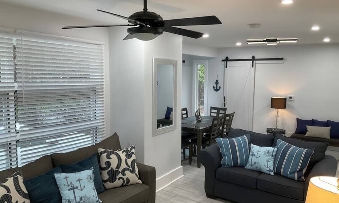 Sodus Point Maison | Cozy Coastal Retreat N/Lake Ontario Sleeps 8