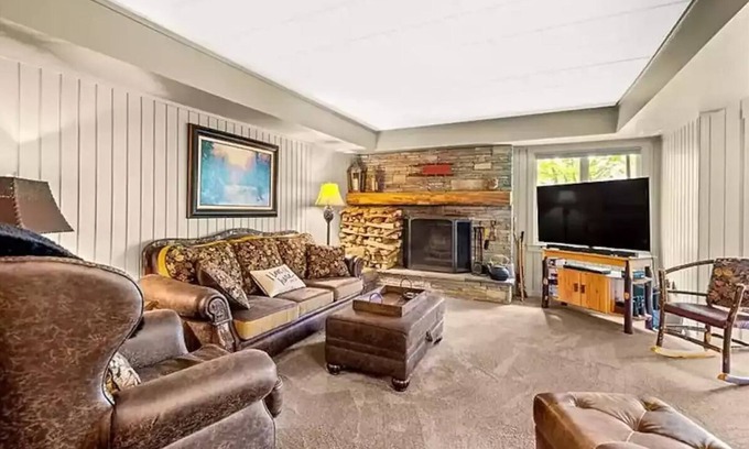 Seven Springs Copropriété | Cozy Condo at Seven Springs