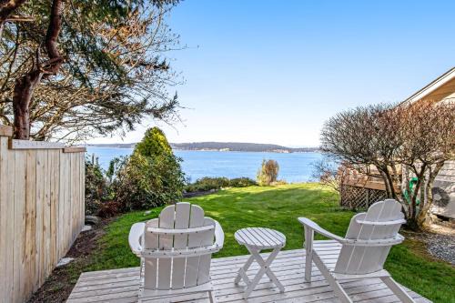 Langley Maison | Cozy Cottage by the Sea