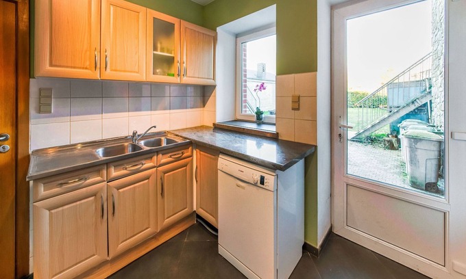 Ambly Cottage | Chalet confortable à Ambly avec sauna