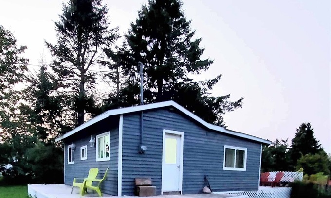 Maitland Cottage | COZY COTTAGE IN SELMA Opens for 2025 season in April