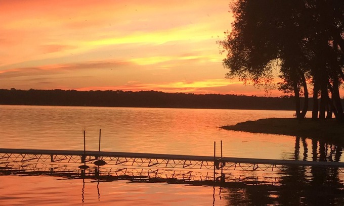 Star Prairie Cabine | Chalet confortable sur le lac Cedar