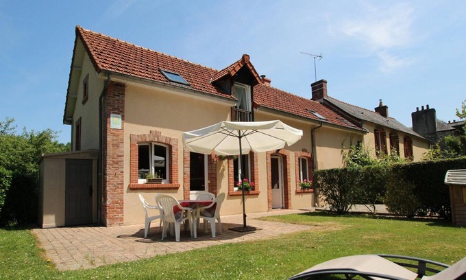La Chapelle sur Vire Cottage | Gîte confortable avec cheminée, Wifi et animaux acceptés