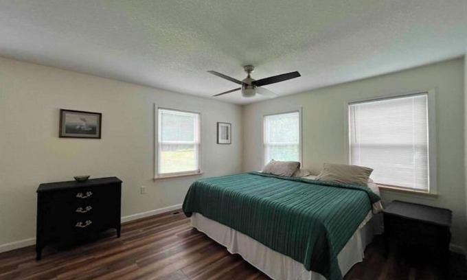 La Follette Maison | Cozy Country Home for all ATV Riders! Direct Access to Tackett and Royal Blue!