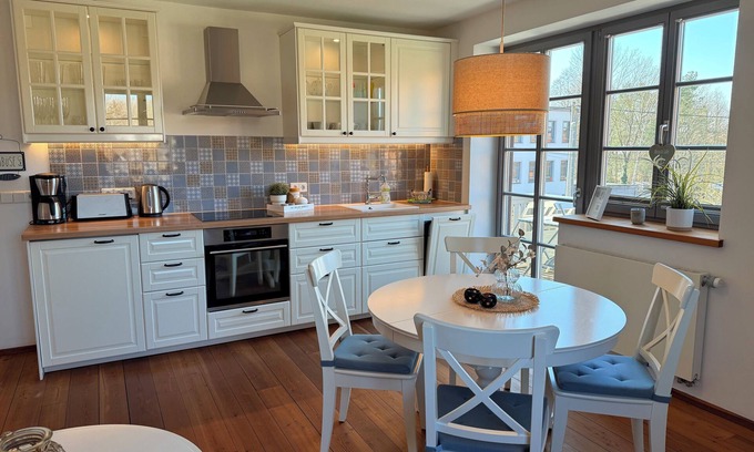 Radeburg Appartement | Cozy country-style vacation apartment with balcony