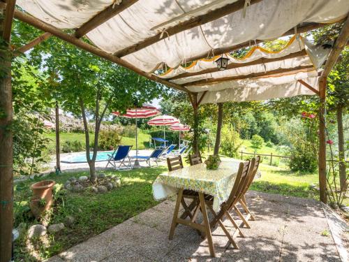 Cagli Maison | Cozy Couple s Retreat