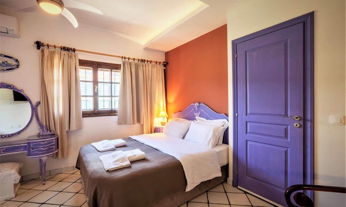 Paradhisos Hôtel | Cozy Double Room incl breakfast