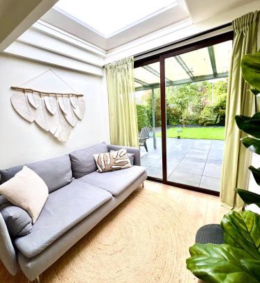 Vijfhuizen Maison | Cozy family house with spacious garden in the nature near Amsterdam