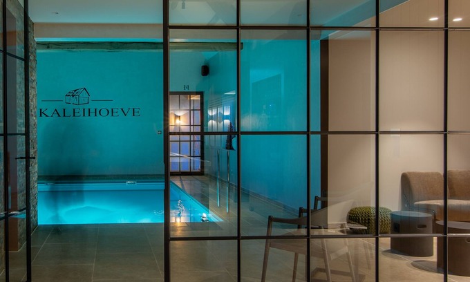 Bavikhove Villa | Villa confortable avec piscine intérieure et sauna infrarouge.