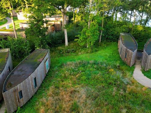 Maubray Maison | Cozy Forest Cottage Escape