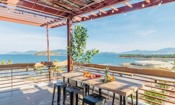 Nha Trang Appartement | Cozy Front Beach House wid Private Beach