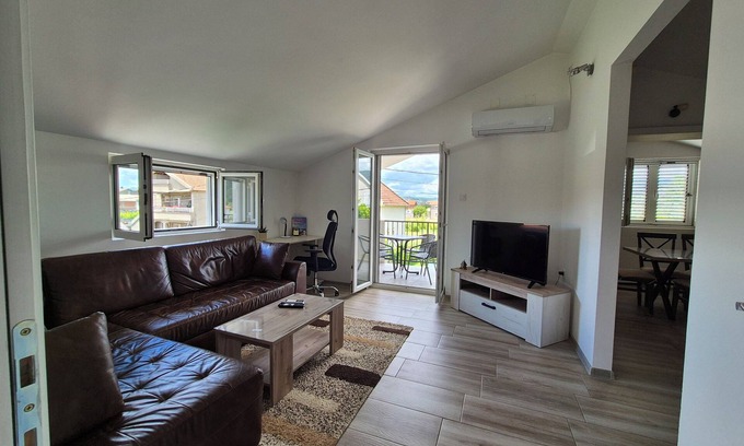 Podgorica Appartement | Cozy, Fully Equipped, Free parking & Wifi, Quiet, 2BD
