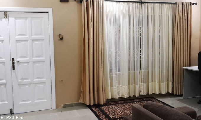 Accra Maison | Maison 2 chambres entièrement meublée et clôturée
