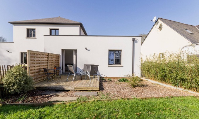 La Chapelle-des-Marais Cottage | Gîte charmant cœur Parc de Brière, proche Guérande, jardin privatif, wifi, équipements bébé inclus