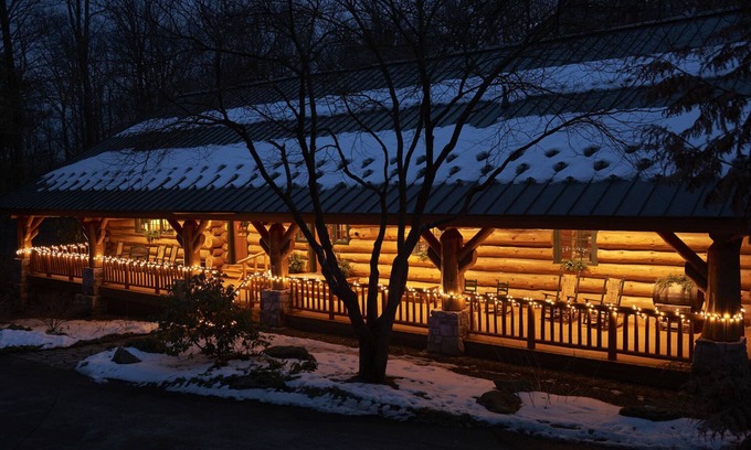 Laurelton Cabine | Cozy Getaway, hot tub, pool table, 200 acres