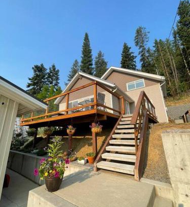 Mullan Maison | Cozy Getaway in Mullan