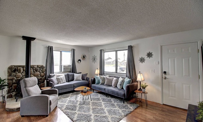 Polson Maison | Cozy getaway minutes from downtown Polson