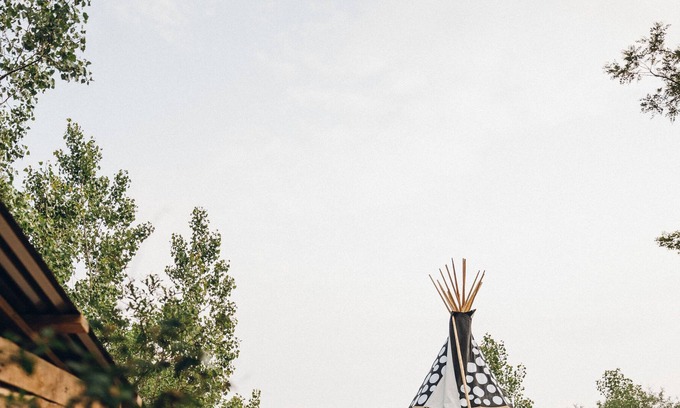 Corfu Cabine | COZY GLAMPING TIPI!