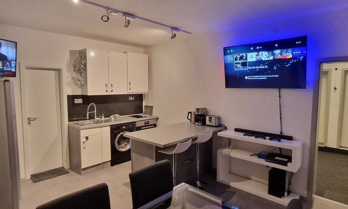 Region Hannover District Maison | Cozy ground floor apartment | family home | 2x PS4 | Netflix | peace and quiet