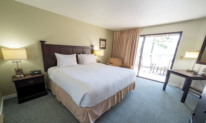 Rosario Hôtel | Cozy Harborside Stay | Secluded Orcas Island Getaway- Harborside 2463