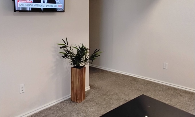 Lake Point Appartement | Cozy Hideaway Parks + Trails Near SLC Airport