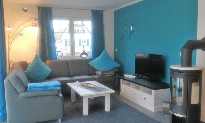 Bastorf Maison | Cozy Holiday Home in Rerik With Terrace