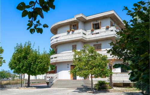 Sant'Egidio alla Vibrata Maison | Cozy Home In Stegidio Alla Vibrata