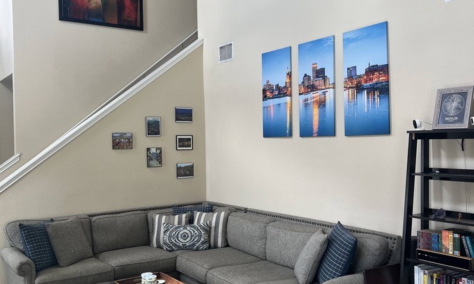 Austin Maison | Cozy Home: 9 Miles from Circuit of the Americas