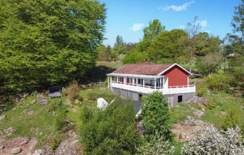 Hokerum Maison | Cozy Home In Hökerum With Kitchen