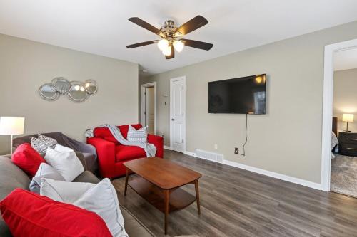 Como Maison | Cozy Home In Lake Geneva WI Area