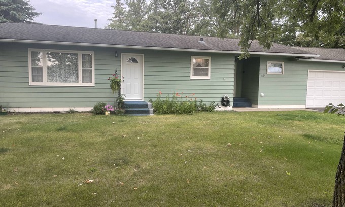Karlstad Maison | Cozy Home in on Main Street