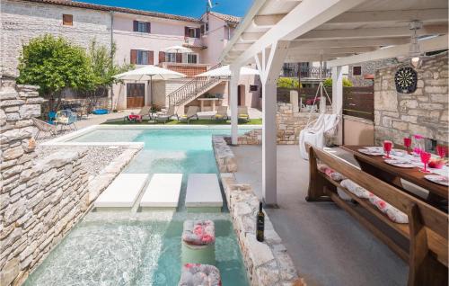 Peresiji Maison | Cozy Home In Peresiji